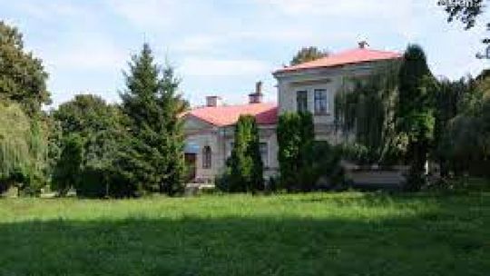 Dworek w Chocimowie może już przyjmować gości