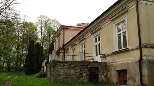 Dworek w Chocimowie z kolejną dotacją na renowację 