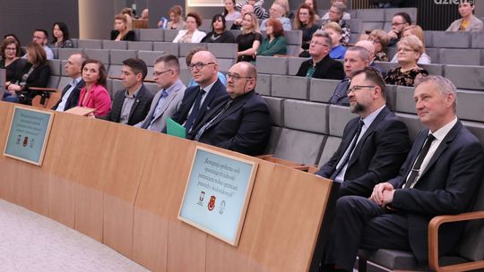 Dyskutowano o resocjalizacji i pomocy