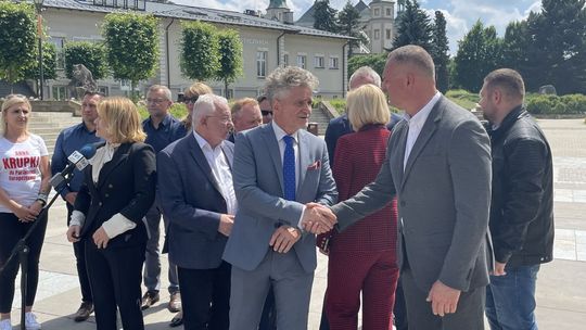 Działacze PiS zachęcają do głosowania na swoich kandydatów 