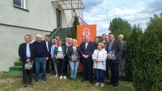 Działkowicze z Ostrowca zadowoleni ze wsparcia miasta. Dzieki dotacjom zrobią ważne inwestycje Działkowicze z Ostrowca zadowoleni ze wsparcia miasta. Dzieki dotacjom zrobią ważne inwestycje