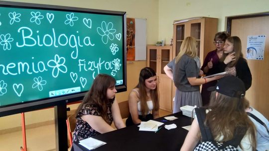 Dzień otwarty w Katolickim LO w Ostrowcu Św. (foto)