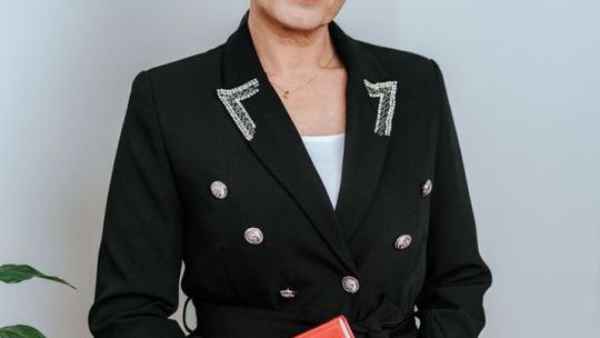 E. Rewera: Praca przy opiece seniorów może być świetnym zastrzykiem gotówki