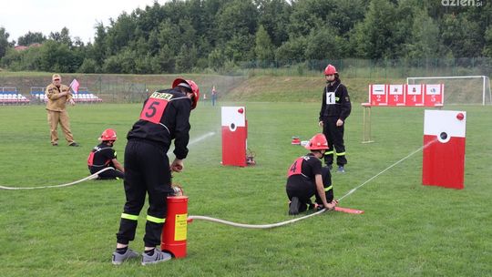 Efektowne zawody strażackie