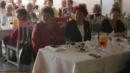 Emerytowani nauczyciele też świętowali DEN