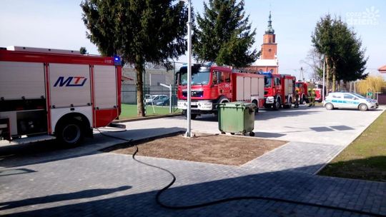 Ewakuowano szkołę podstawową w powiecie opatowskim