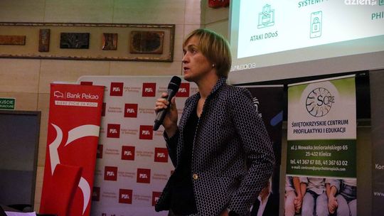 Fake News, czyli gdzie leży prawda w Internecie 