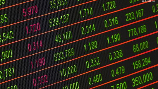 Fałszywy broker kryptowalut wykradł kobiecie 160 000 zł 