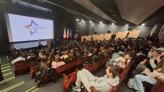 Filmowy maraton z „Funduszowego Maja” połączył kino z edukacyjnymi szansami dla młodzieży Filmowy maraton z „Funduszowego Maja” połączył kino z edukacyjnymi szansami dla młodzieży