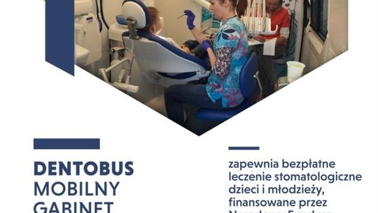 Gabinet dentystyczny przed ostrowieckimi podstawówkami 