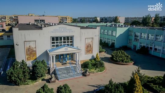 Gaudeamus zabrzmi w murach ostrowieckiej uczelni  