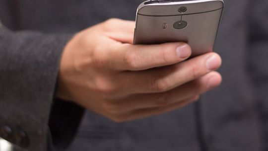 Główny Inspektorat Sanitarny ostrzega. Uwaga na fałszywe SMS-y ! 