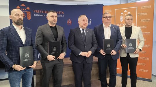 Gmina Ostrowiec przekazała dotacje ostrowieckim sportom ligowym
