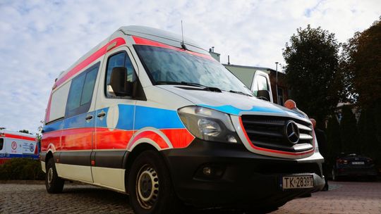 Gmina Raków otrzymała ambulans