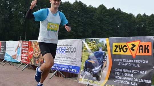 Gontarczyk i Jarosz liderami cyklu po pięciu rundach MOSiR GutwinRun