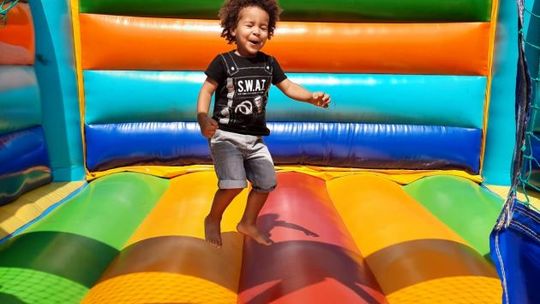 Happy Bus pełen dziecięcej radości 