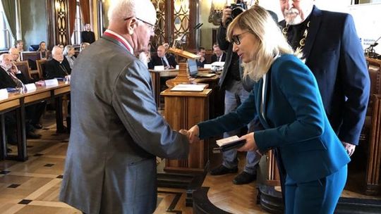 Honorowe odznaczenie dla Tadeusza Kurka