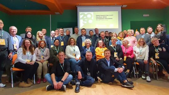 I Świętokrzyski Zlot Polski 2050 Szymona Hołowni w Krzemionkach i Bałtowie