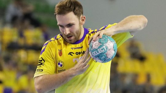 Industria Kielce przegrywa z Aalborgiem Handbold 31:34