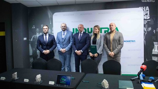 Industria na dłużej z Iskrą. Nowa umowa potrwa do końca sezonu 2025/26