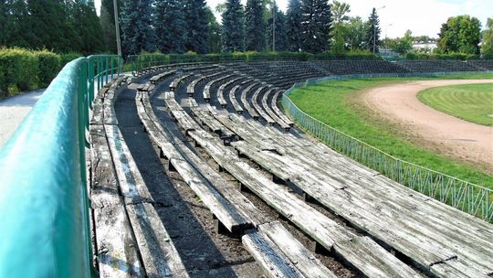 IV liga i niższe nie grają, co z III ligą - nie wiadomo