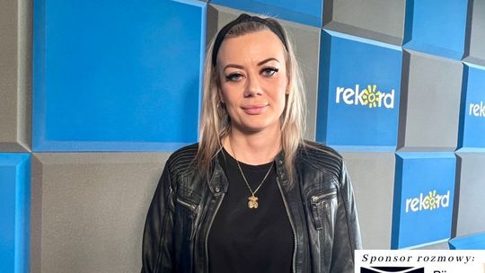 J. Stachura: Garnitur a smoking – co założyć na ślub?