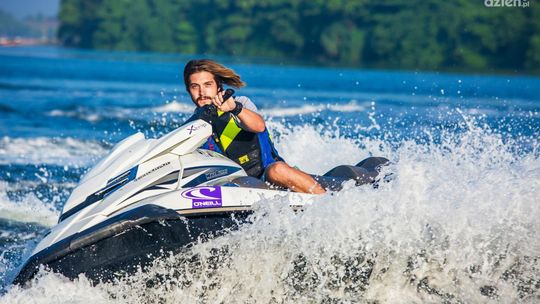 Jak bezpiecznie korzystać ze skuterów wodnych. Warsztaty