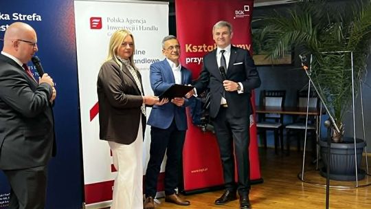 Jak legalnie nie płacić podatku i rozwijać firmę szybciej? Jędrzejów przyciągnął przedsiębiorców po konkrety.