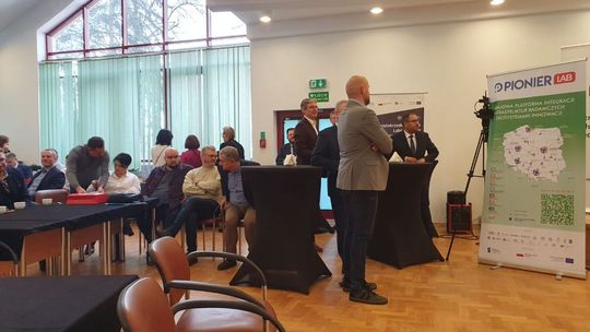 Jak nauka wspiera gospodarkę - o tym między innymi dyskutują na buskim Forum