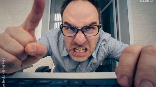 Jak powstrzymać mowę nienawiści, jak jej zaradzić- o tym rozmawiano na konferencji w Ostrowcu 