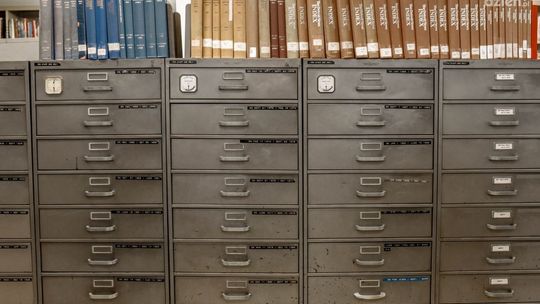 Jak prawidłowo przechowywać dokumenty? 