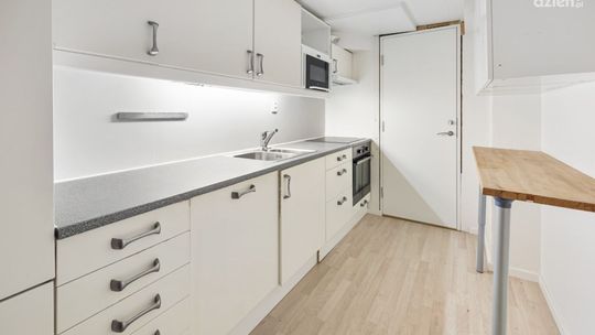 Jak urządzić wąską kuchnię w bloku