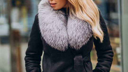 Jak wybrać idealny kożuch damski?