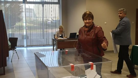 Jarosław Rusiecki prowadzi w okręgu nr 82