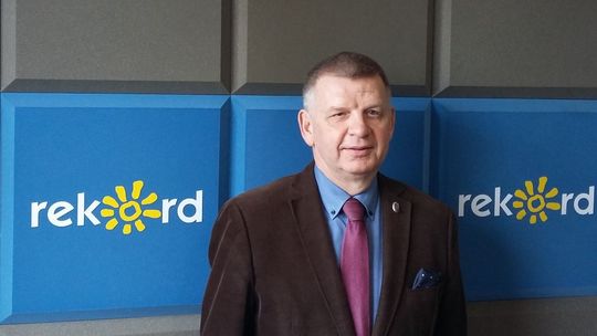 Jarosław Rusiecki: Żołnierze WOT pomagają seniorom, dla seniorów szykowana jest też kolejna rządowa pomoc