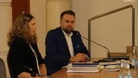 Jednogłośność starachowickich radnych. Budżet miasta na 2022 rok przyjęty 
