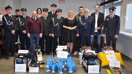 Jednostki OSP z gminy Stąporków otrzymały sprzęt