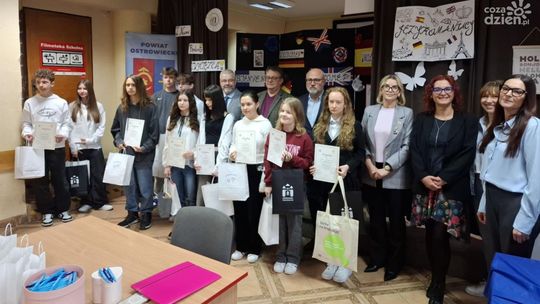 Językowe zmagania w "Staszicu"