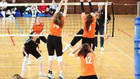 Juniorki KSZO SMS awansowały do 1/2 Mistrzostw Polski