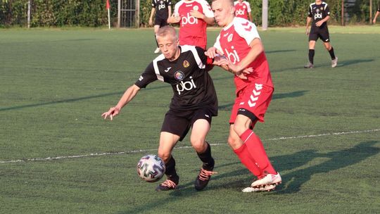 Juniorzy grają dalej, oldboye odpadli - Okręgowy Puchar Polski - Zdjęcia