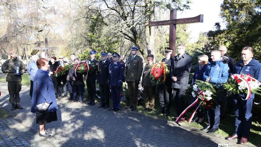 Kielce w hołdzie ofiarom Zbrodni Katyńskiej i Polakom deportowanym na Sybir