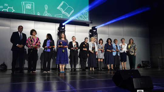 Kieleccy pedagodzy otrzymali medale oraz wyróżnienia 