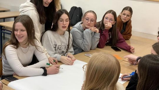 Kielecka młodzież zaangażowana w demokratyczne życie Europy