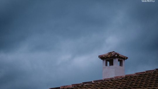 Kielecka Straż Miejska sprawdza czym się pali w piecach