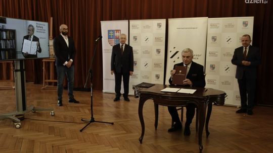 Kielecki teatr pod skrzydłami ministra kultury