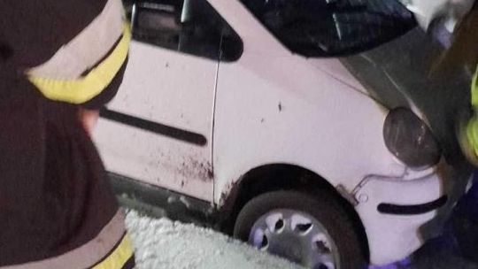 Kierowca zasłabł i wjechał do rowu. Nie żyje