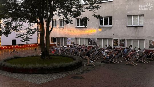 Kino pod chmurką - zaprasza Kino Studyjne Fenomen