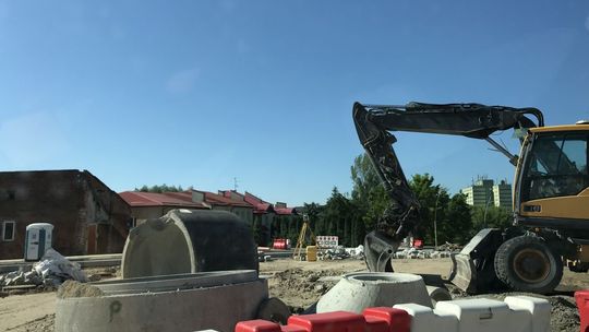 Kłopotliwe skrzyżowanie w Ostrowcu zmieni się w bezkolizyjne rondo 