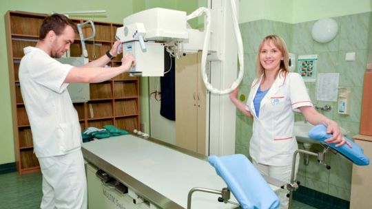 Kobieto zbadaj piersi. Szpital przy ul. Prostej zachęca do badań