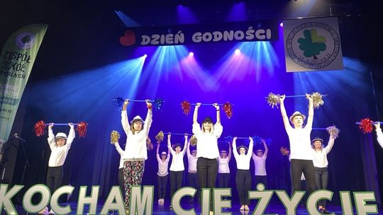 "Kocham Cię Życie" – tydzień godności i wzruszeń w ostrowieckim ZSS